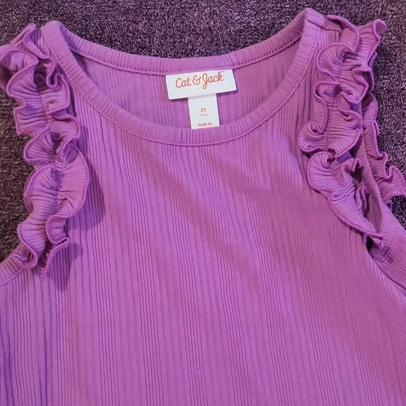 Two Tank Tops - Picture 3 of 5